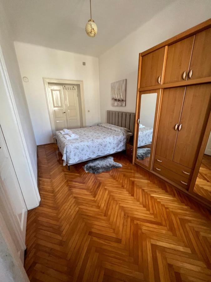 Apartman Sandra Pula Eksteriør billede